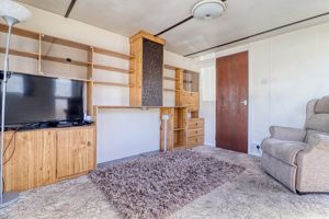 Lounge- click for photo gallery